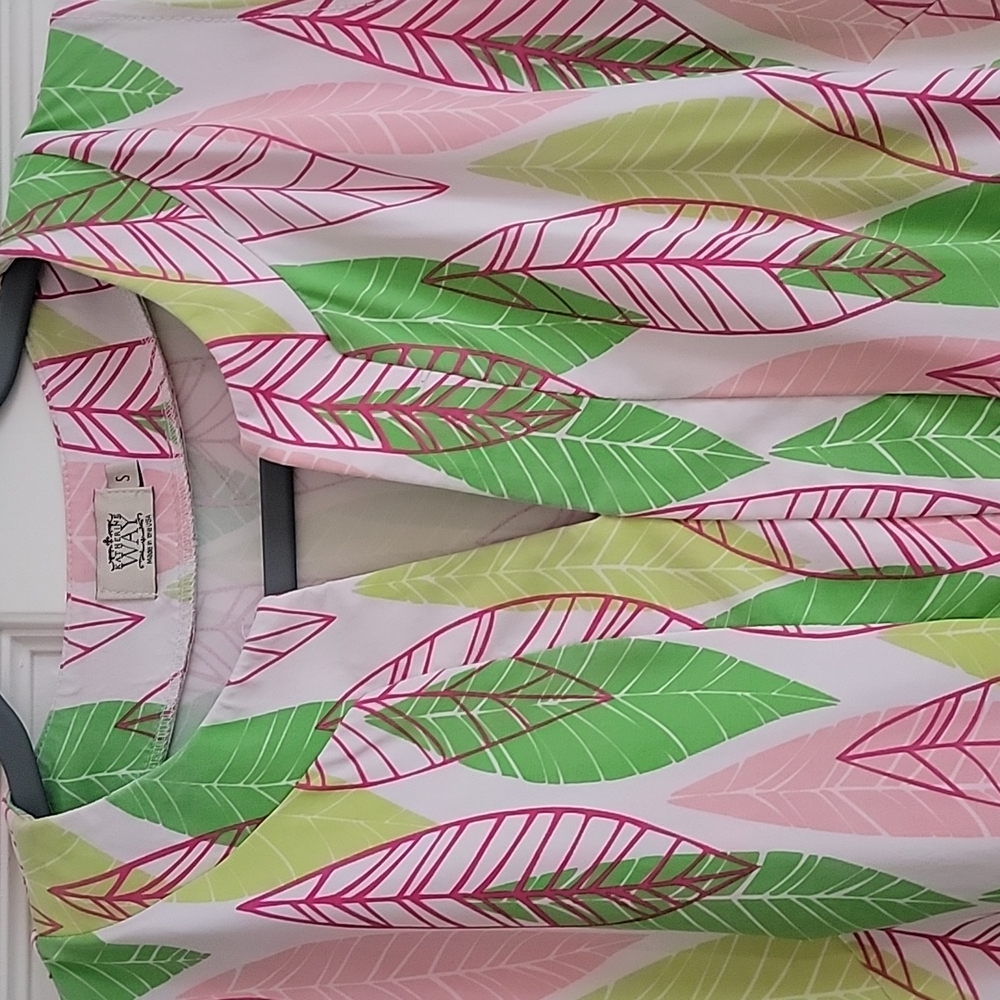 Katheyn Casual, Vneck, sleeveless dress